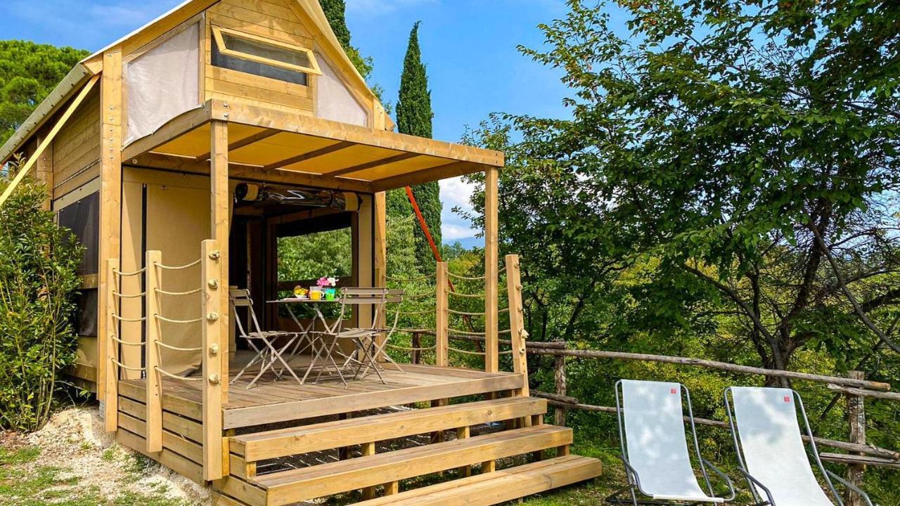 Vacanze Glamping Boutique Сан-Феличе-дель-Бенако Экстерьер фото