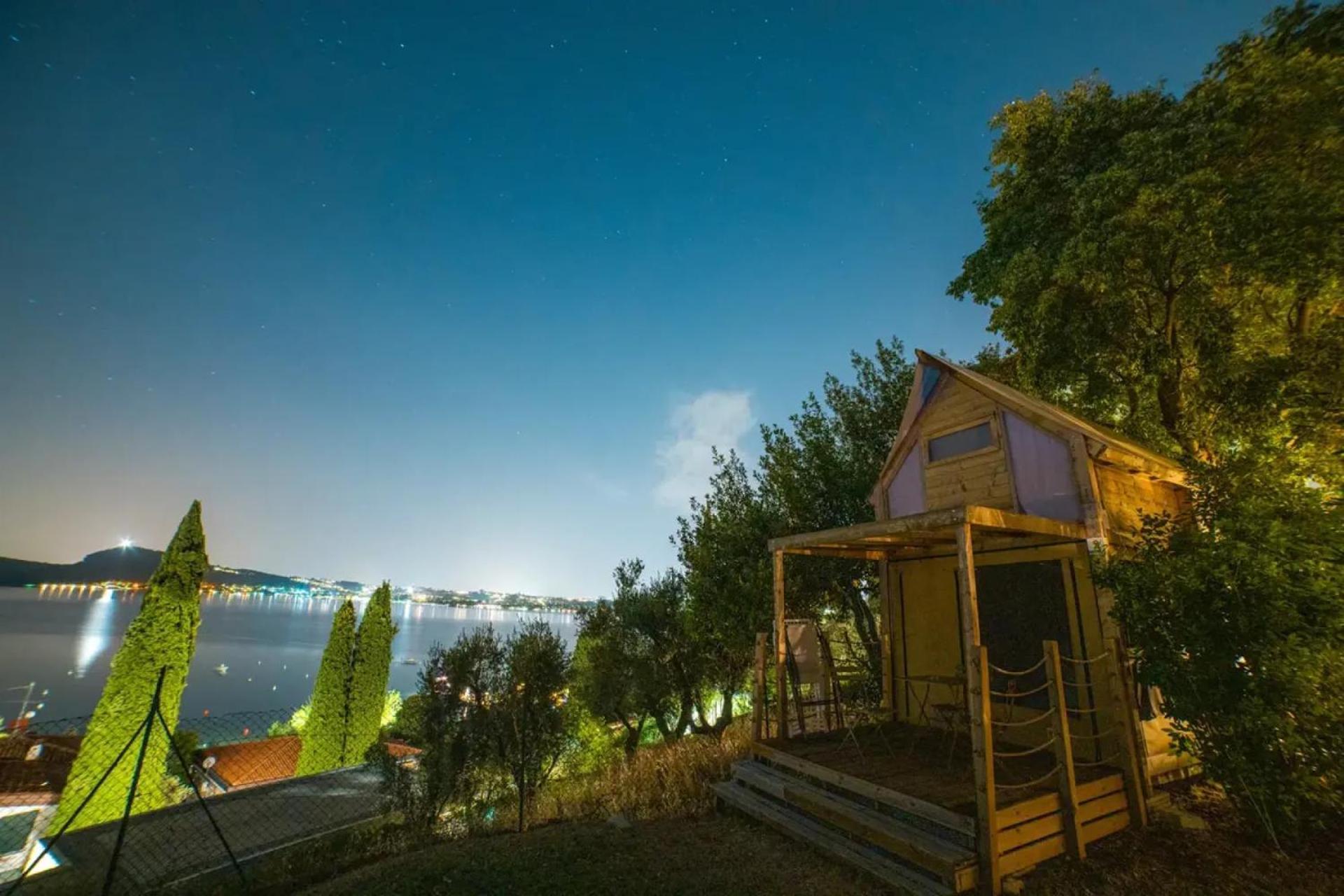 Vacanze Glamping Boutique Сан-Феличе-дель-Бенако Экстерьер фото